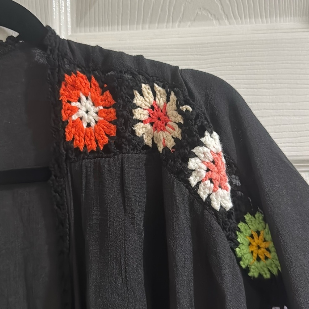 COPY - Yellow Embroidered Tunic - Picture 4 of 8